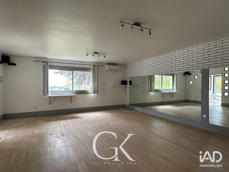 Local commercial - 1 265 m²