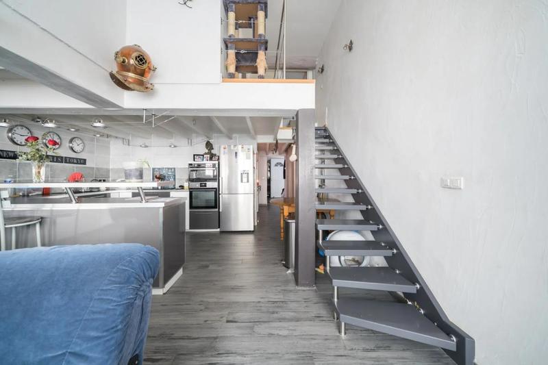 Appartement - 121 m² - 6 pièces