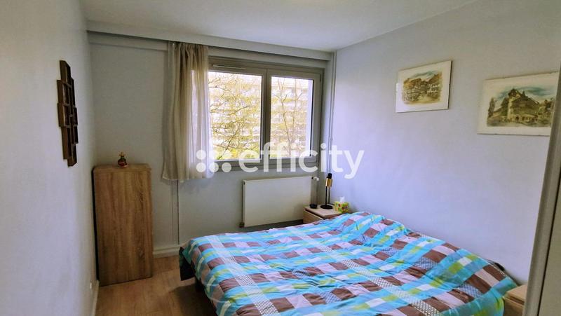 Appartement - 81 m² - 4 pièces