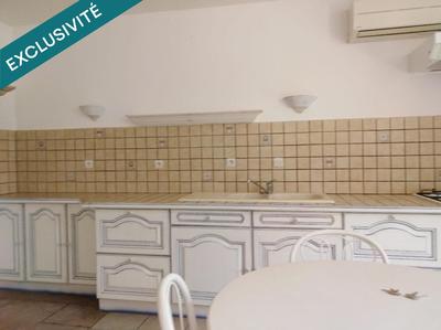 Maison de village - 260 m² - 7 pièces