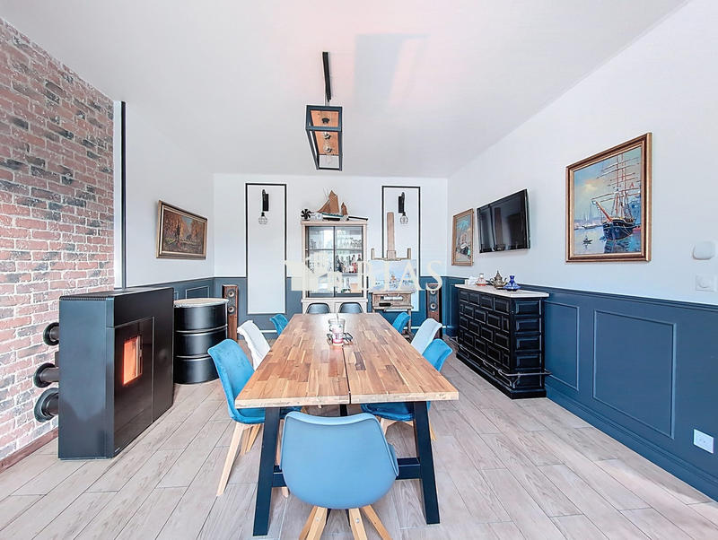 Maison - 142 m² - 5 pièces