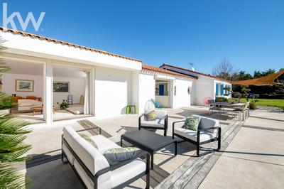 Maison - 295 m² - 7 pièces