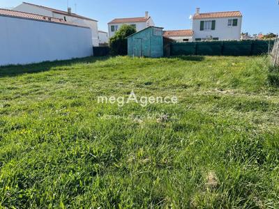 Terrain constructible - 367 m²