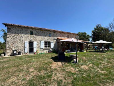 Maison - 154 m² - 5 pièces
