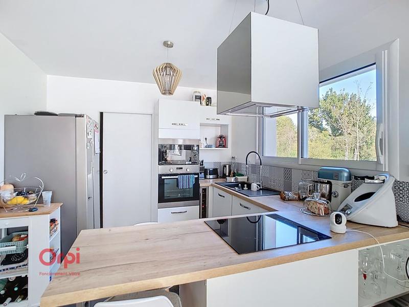 Maison - 103 m² - 5 pièces