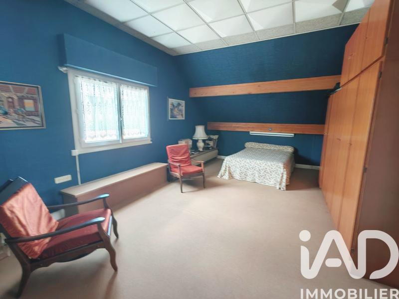 Maison - 206 m² - 7 pièces