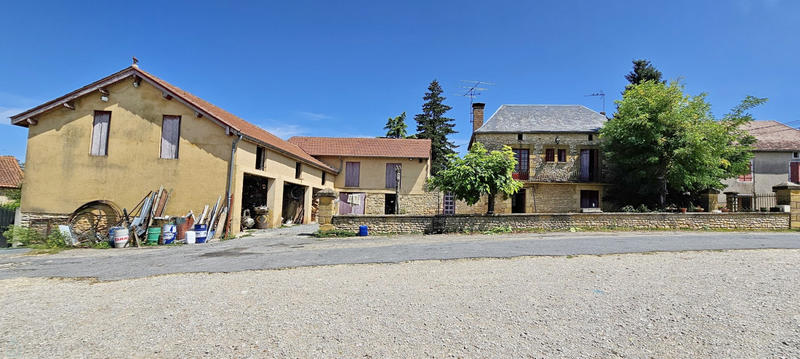 Maison - 200 m² - 6 pièces