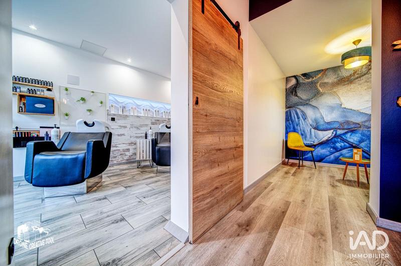 Local commercial - 101 m²