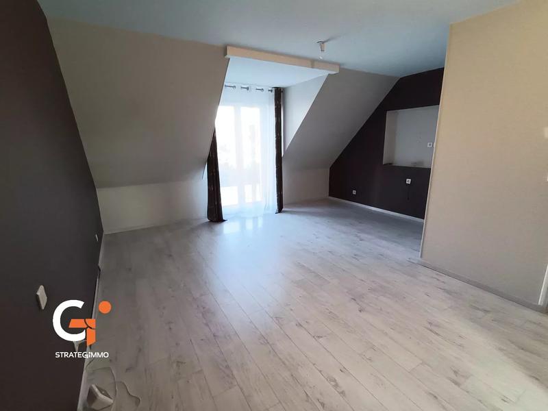 Maison - 175 m² - 8 pièces