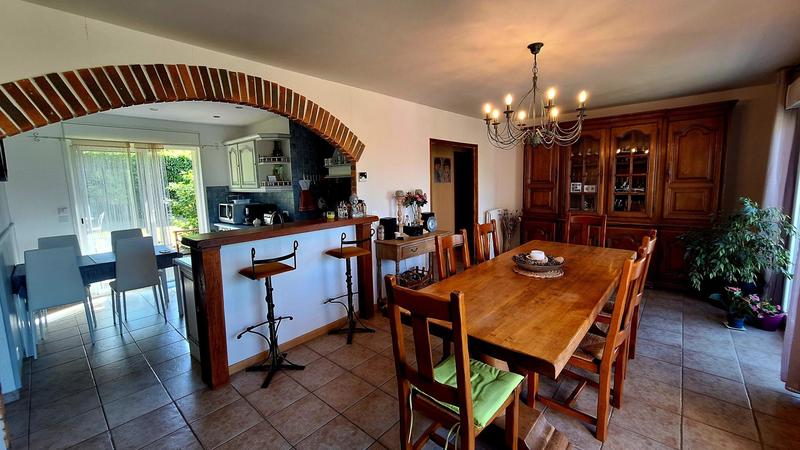 Maison - 115 m² - 6 pièces