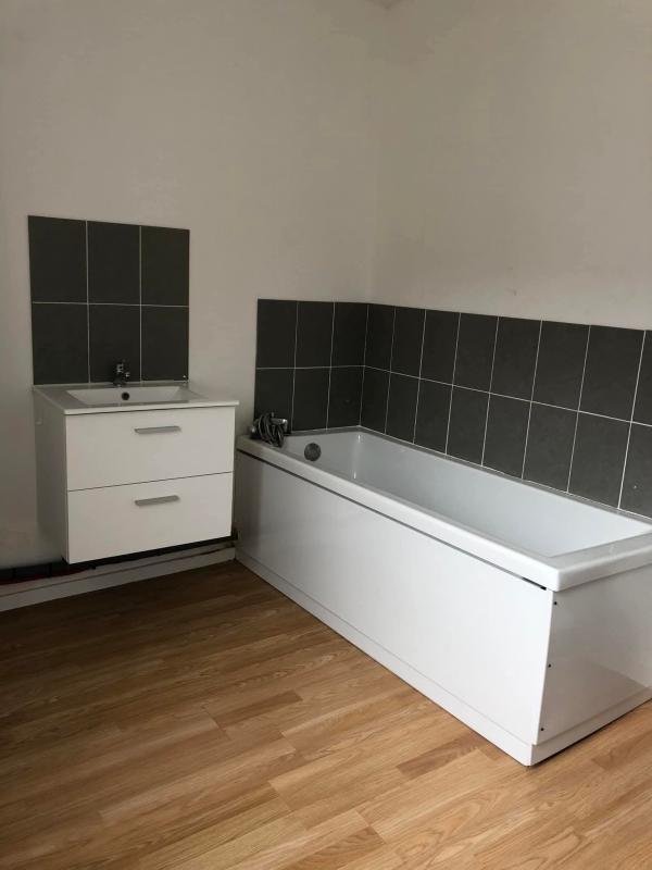 Immeuble - 125 m² - 16 pièces