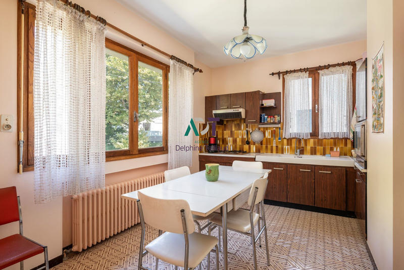 Maison - 146 m² - 6 pièces