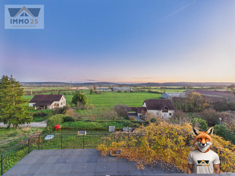 Maison - 157 m² - 7 pièces