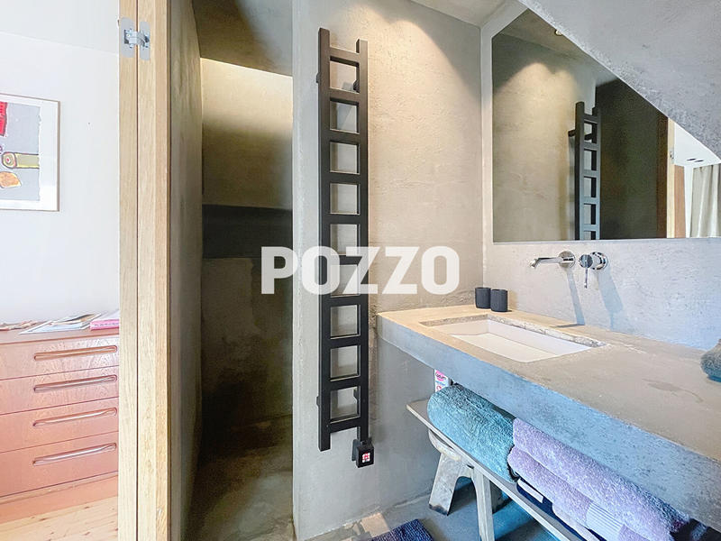 Maison - 163 m² - 6 pièces