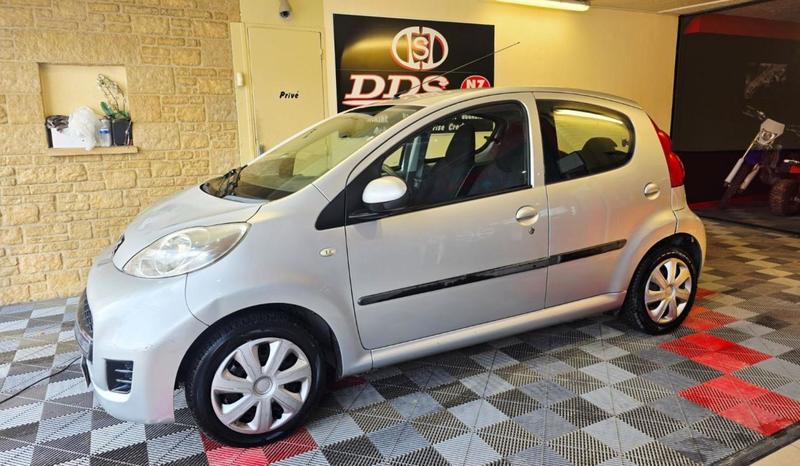 Peugeot 107 5p Car Play Ct Ok