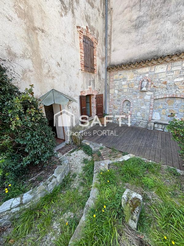 Maison - 280 m² - 7 pièces