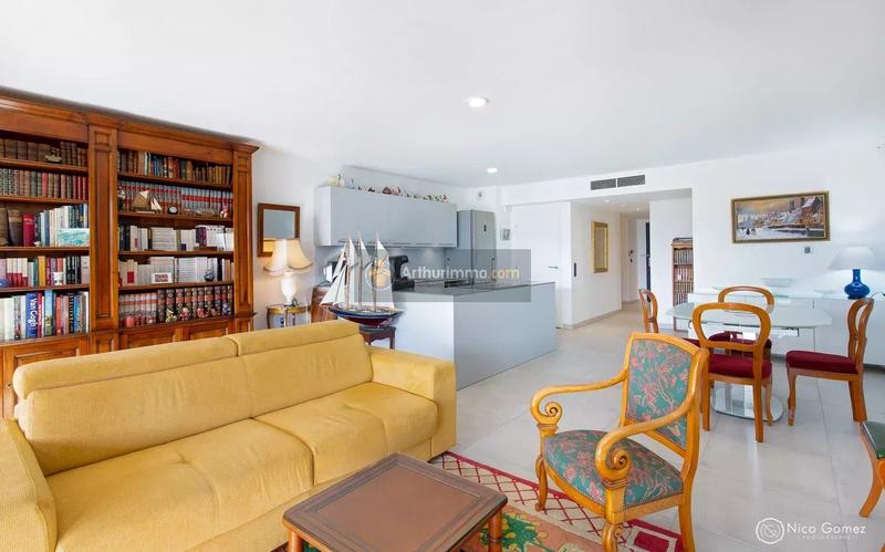 Appartement - 106 m² - 4 pièces