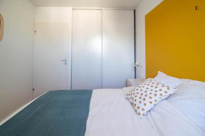 Chambre - 10 m² - 4 pièces