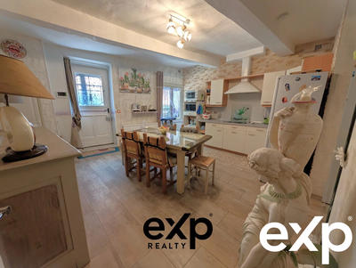 Maison traditionnelle - 80 m² - 4 pièces