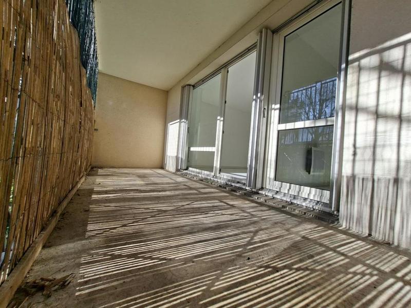 Appartement - 64 m² - 2 pièces