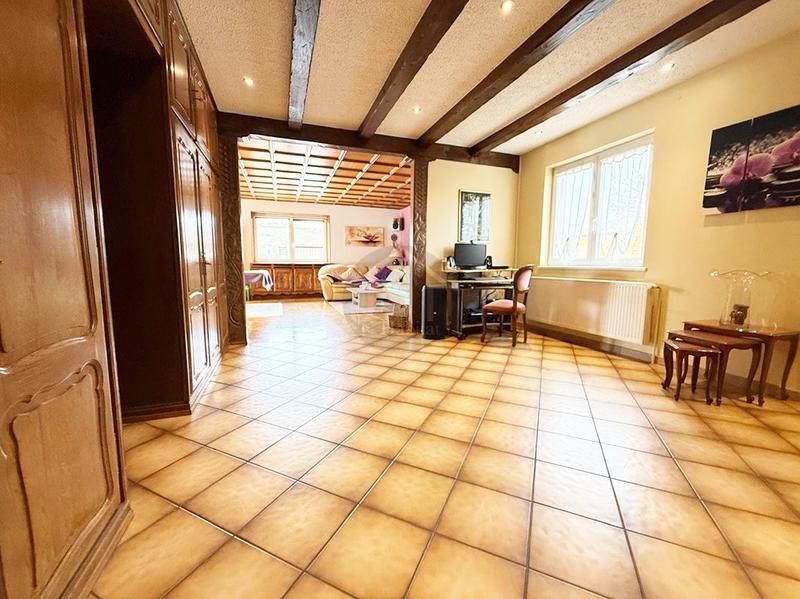 Maison - 167 m² - 6 pièces