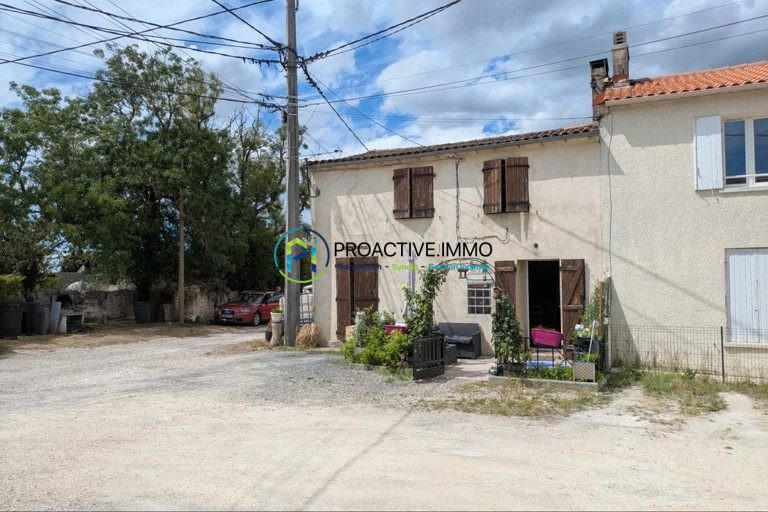 Maison ancienne - 95 m² - 4 pièces