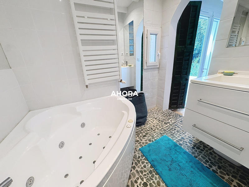 Maison - 150 m² - 5 pièces