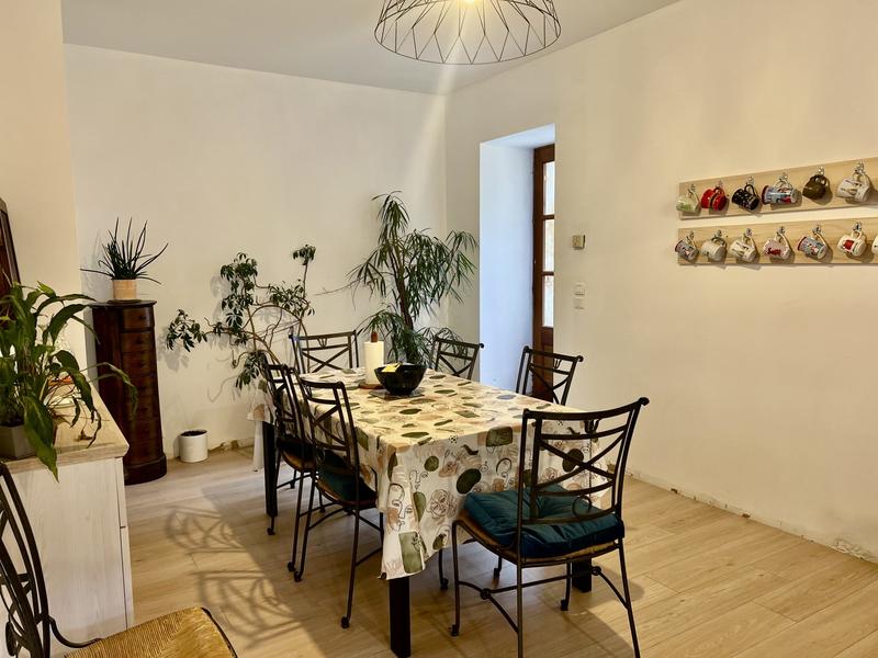 Maison ancienne - 187 m² - 6 pièces