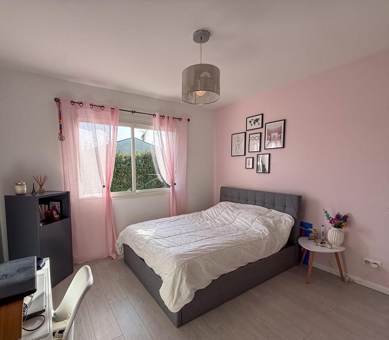 Maison - 175 m² - 6 pièces