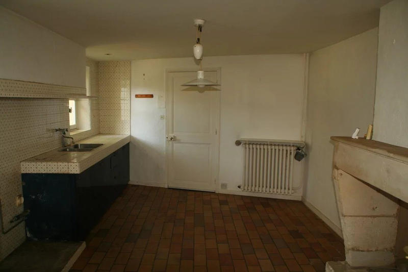 Maison - 180 m² - 8 pièces