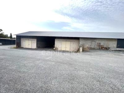 Bureau - 945 m² - 8 pièces