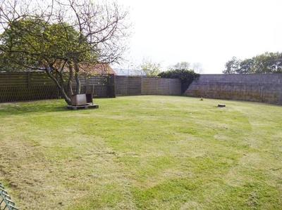 Terrain constructible - 712 m²