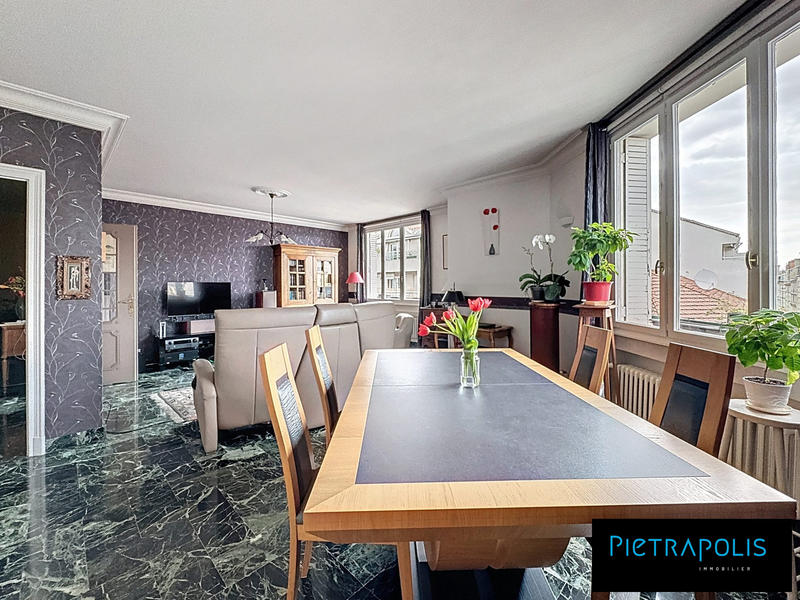 Appartement - 118 m² - 3 pièces