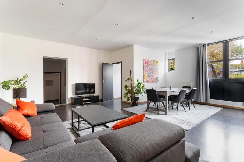 Maison d'architecte - 285 m² - 12 pièces