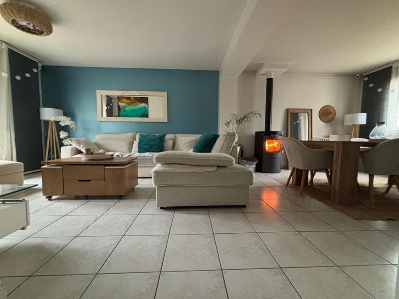 Maison - 103 m² - 6 pièces