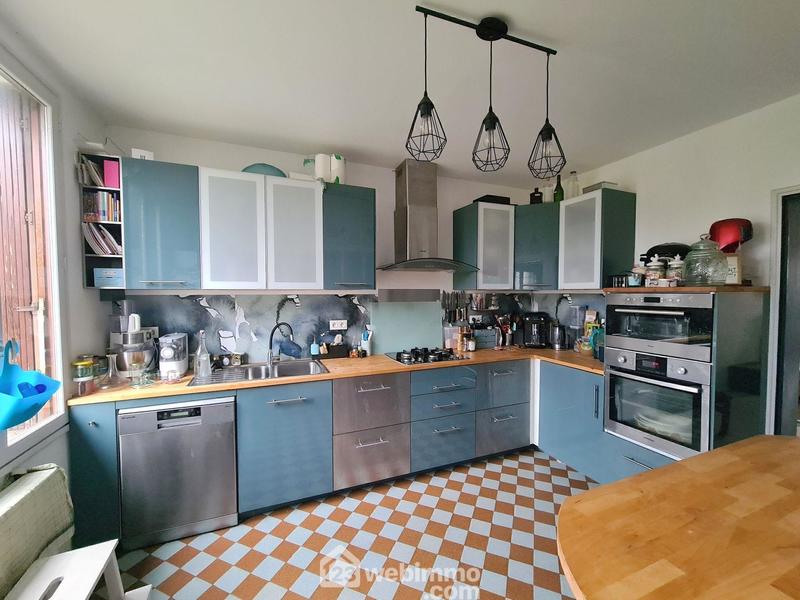 Maison - 150 m² - 6 pièces