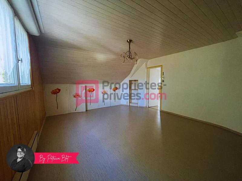 Maison - 305 m² - 10 pièces