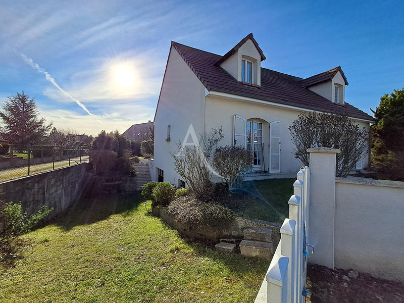 Maison - 130 m² - 5 pièces