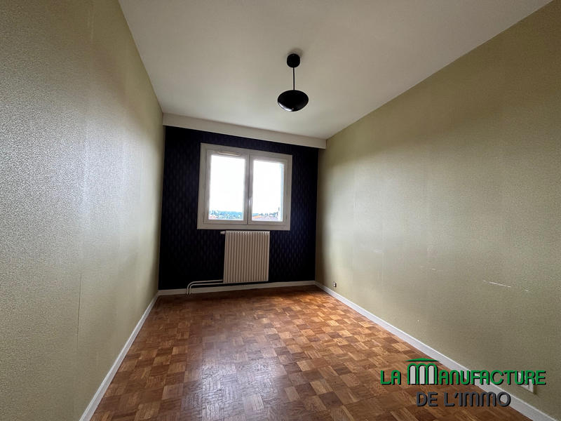Appartement - 77 m² - 4 pièces