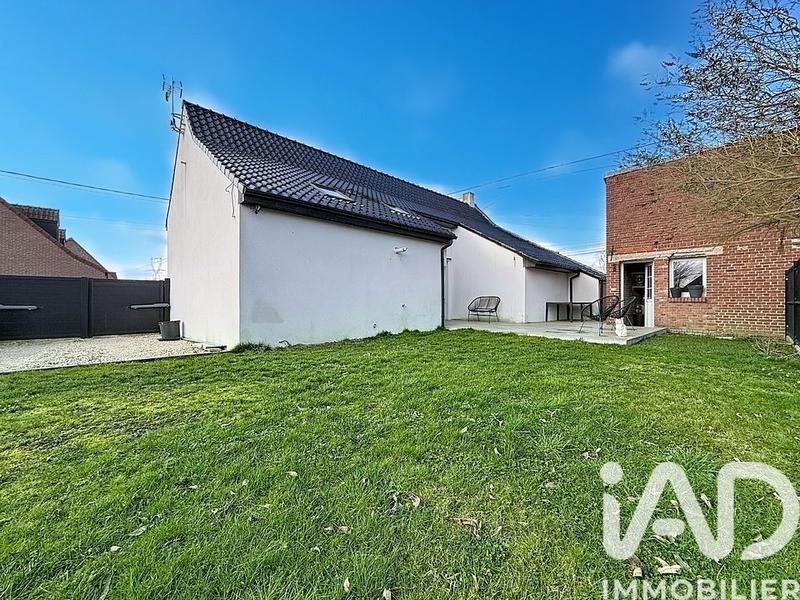 Maison - 95 m² - 5 pièces