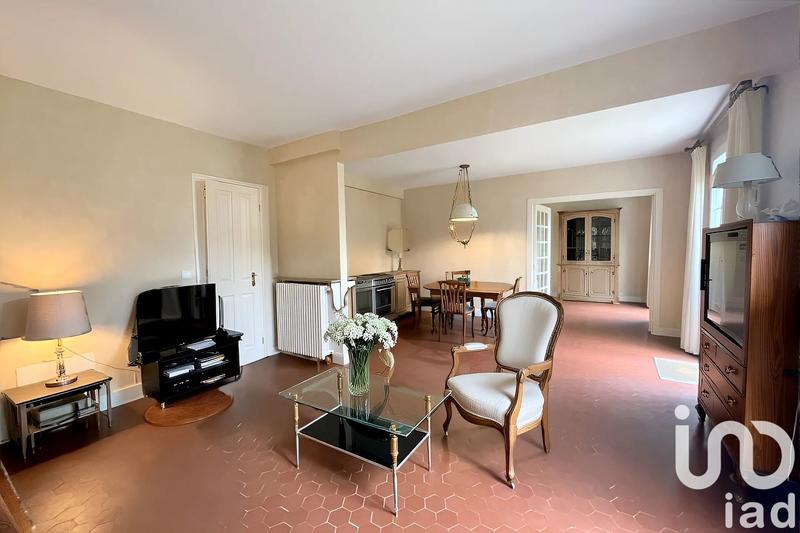 Maison - 171 m² - 8 pièces