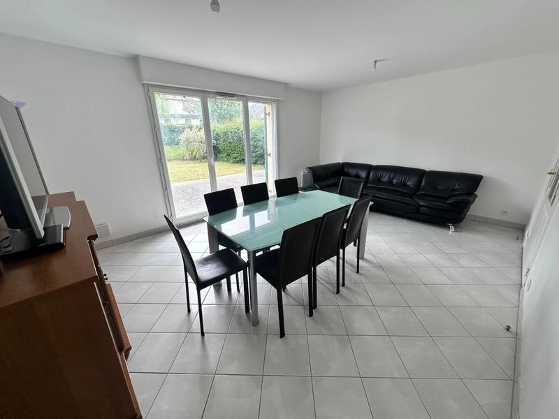 Maison - 81 m² - 6 pièces