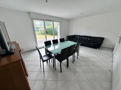 Maison - 81 m² - 6 pièces