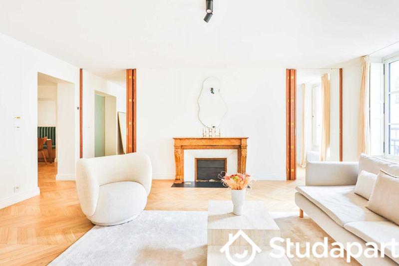 Appartement - 121 m² - 5 pièces