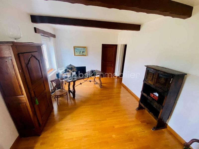 Longère - 310 m² - 10 pièces