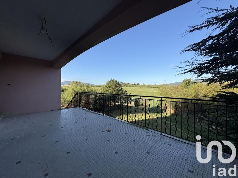 Maison - 104 m² - 3 pièces