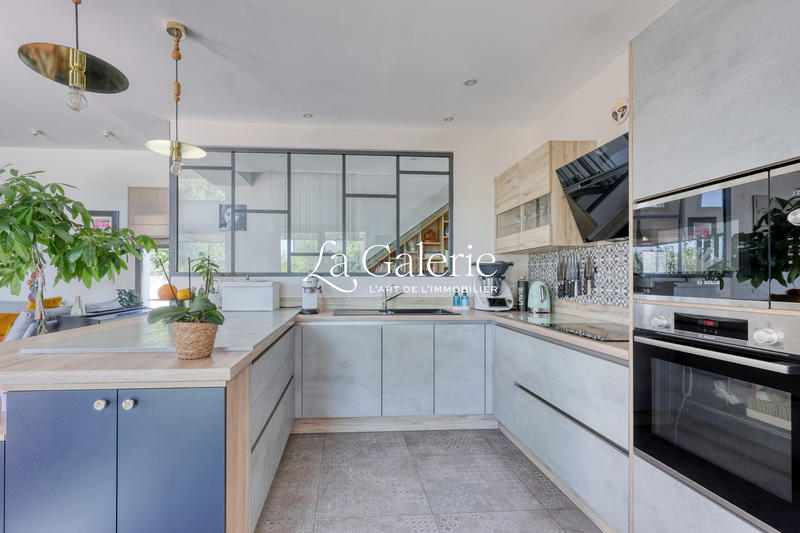 Villa - 143 m² - 5 pièces