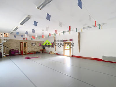 Maison - 191 m² - 4 pièces