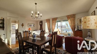 Appartement - 98 m² - 4 pièces