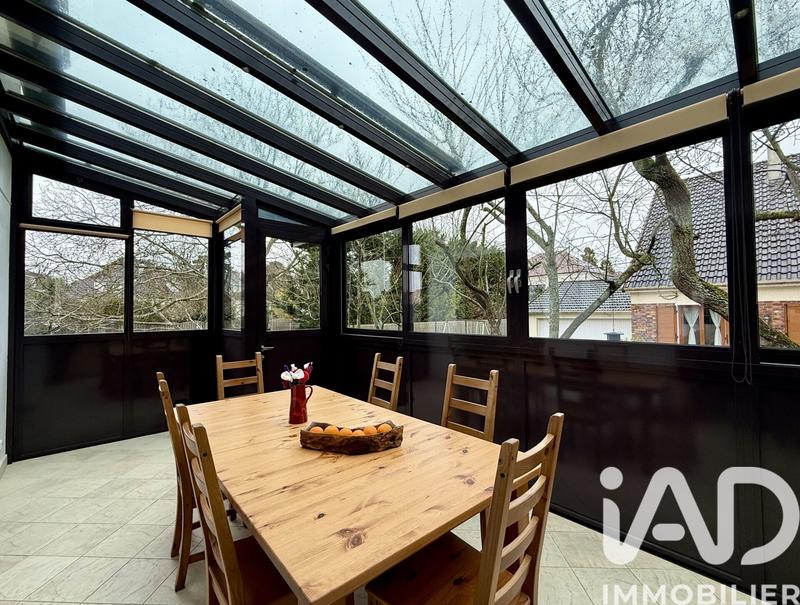 Maison - 182 m² - 8 pièces